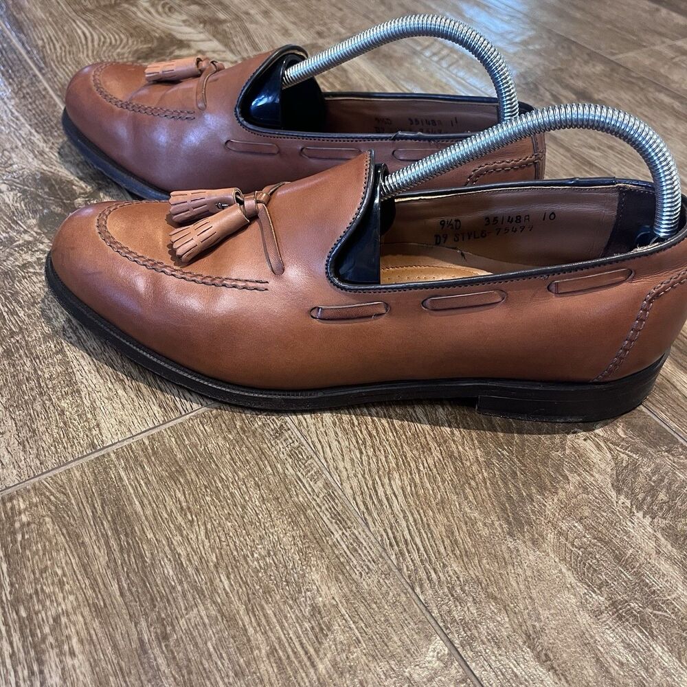 Vintage FootJoy Classic Shoes Made In USA Men's 9.5 Leather Tassel Loafers Dress